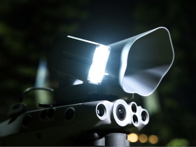 CZI LP12 spotlight speaker set
