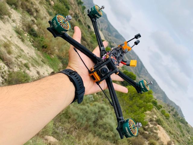 Imagen del Dron de filmación y larga distancia FPV