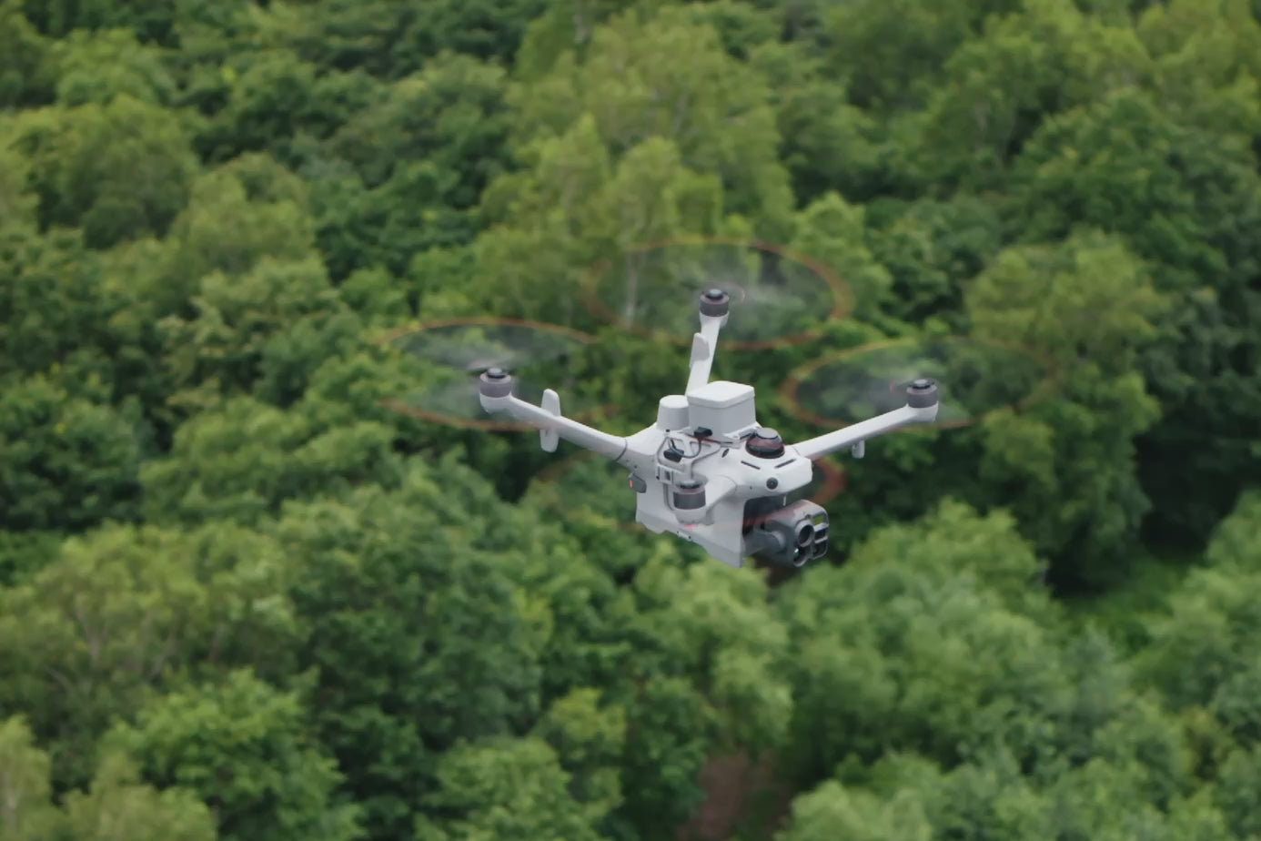Vídeo del DJI DOCK 4 – Estación autónoma para operaciones con drones